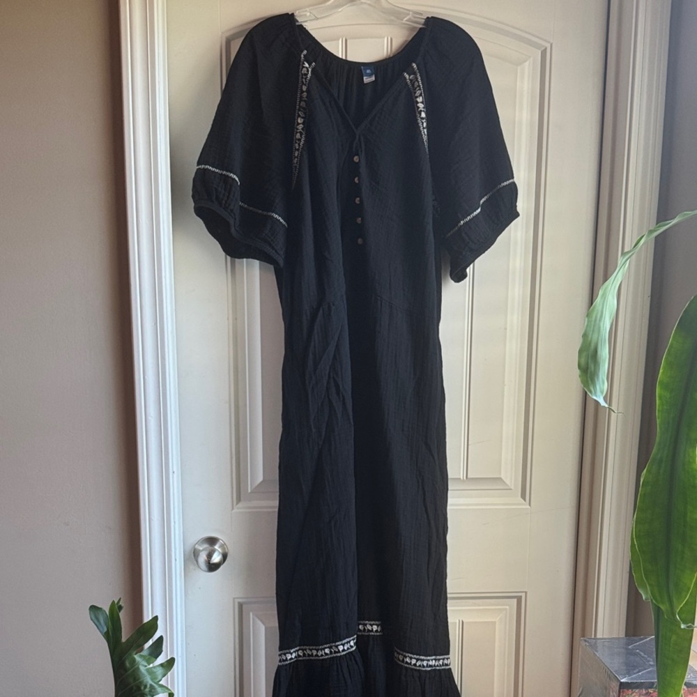 Old Navy Black Long Sleeve Dress